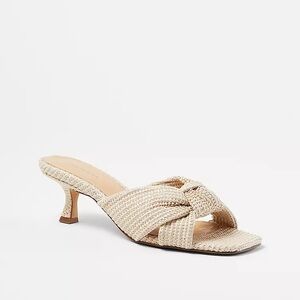 Ann Taylor Knotted Straw Sandals, 9, NWOT